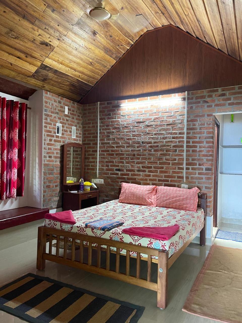 Ashtamudivillas Kollam Ngoại thất bức ảnh